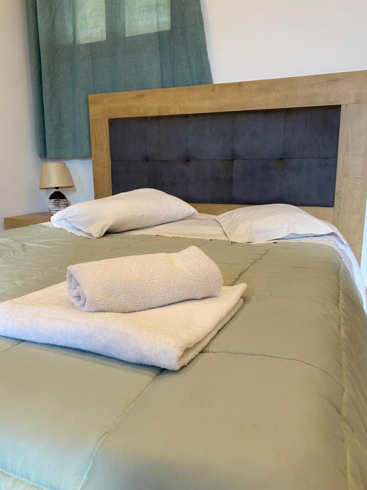 - Apollon Hotel Delphi